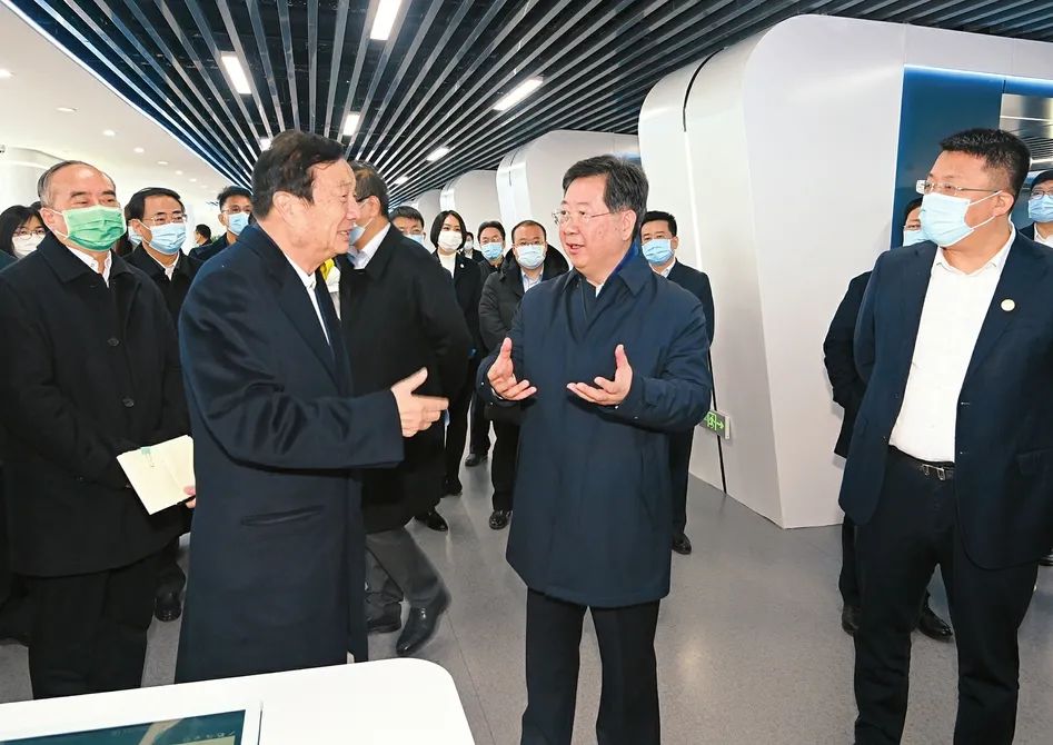 任正非與樓書記_20210214交流.jpg 任正非與樓書記_20210214交流.jpg